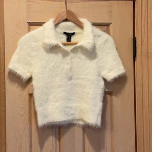 FOREVER 21 - White fuzzy cropped sweater